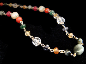 �i���@���g�i�E�l�b�N���X